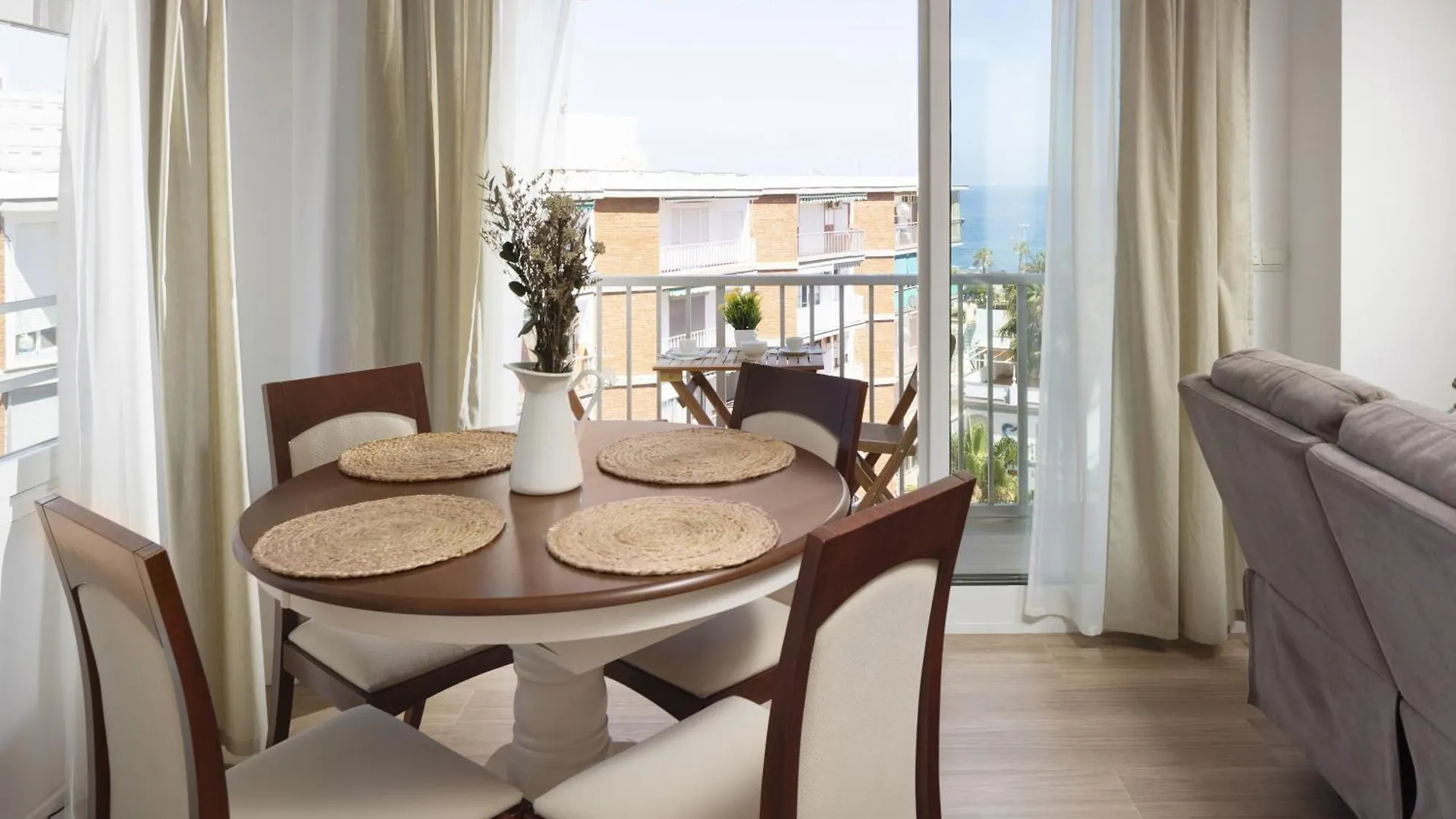 Marineros Sureste A111 Torre Del Mar